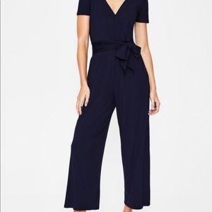 EUC Boden Ellen jumpsuit navy blue